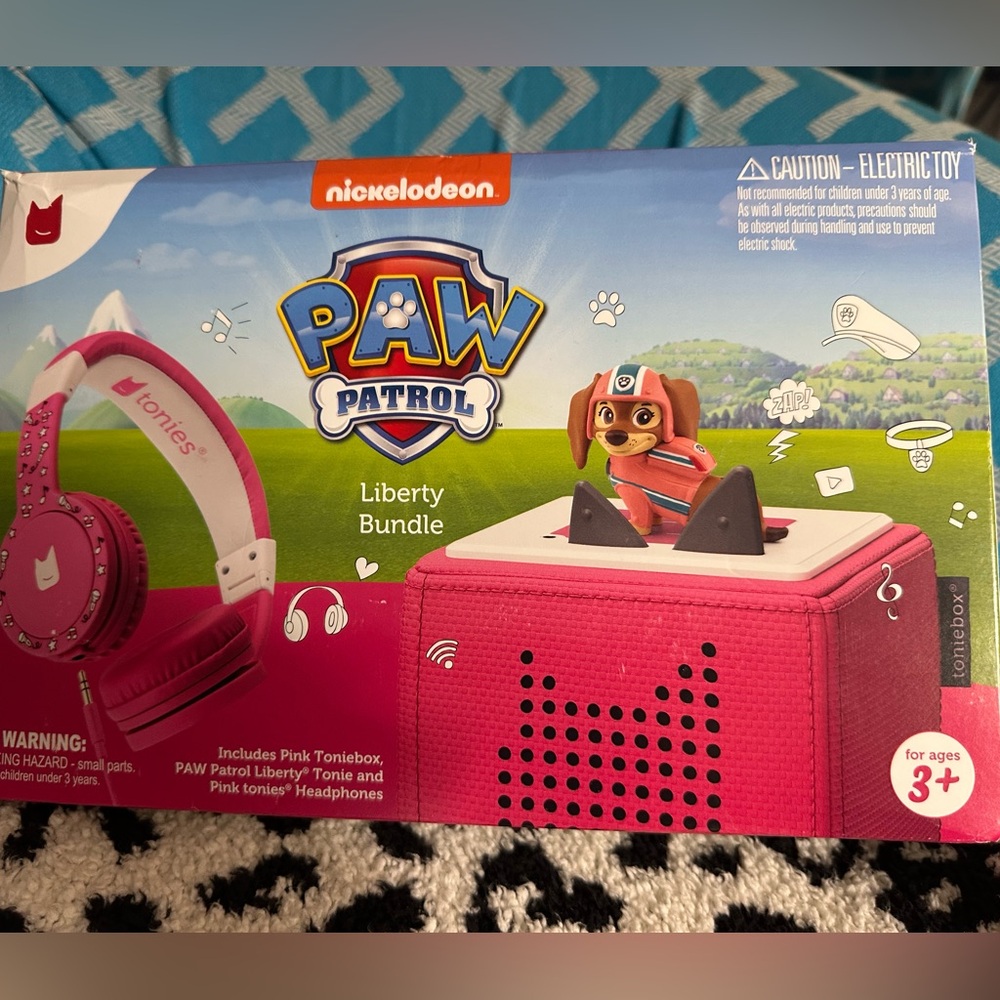 Sold. Tonies paw patrol liberty bundle